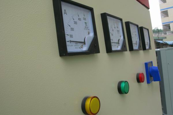 晋宁配电柜-3683讲讲配电柜注意事项